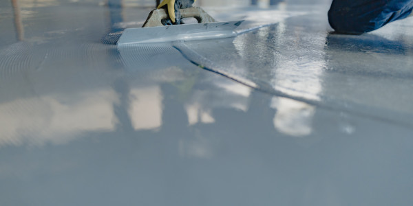 Pintar Fachadas de Naves Industriales, Fábricas y Almacenes · Pavimentos para Pintado de Parkings