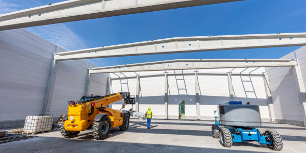 Pintar Fachadas de Naves Industriales, Fábricas y Almacenes · Pintar Construcción de Obra Nueva